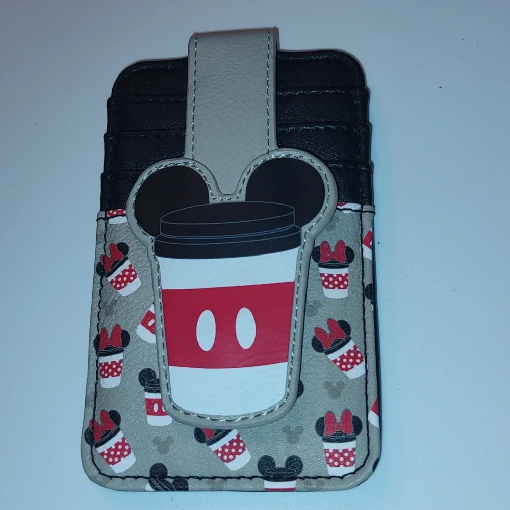 ❤️MICKEY MOUSE CREDIT CARD/ID wallet
